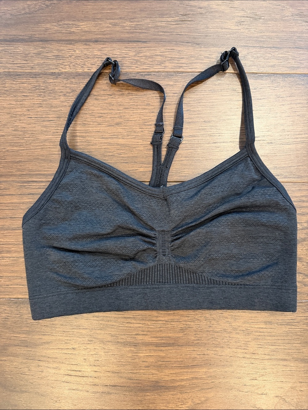 Lululemon Women’s Dark Gray Bra Size 4 - C33-067